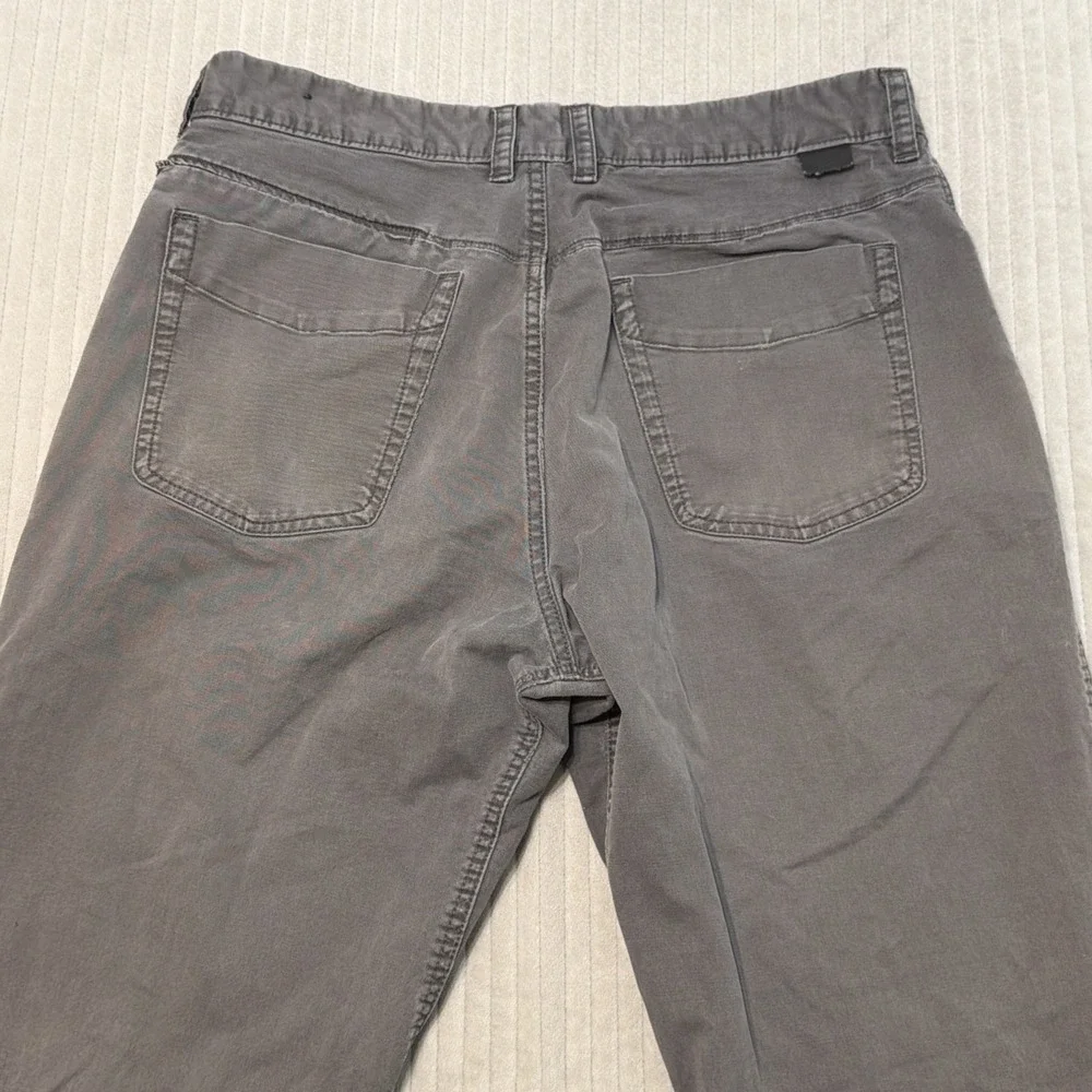The North Face inseam 31